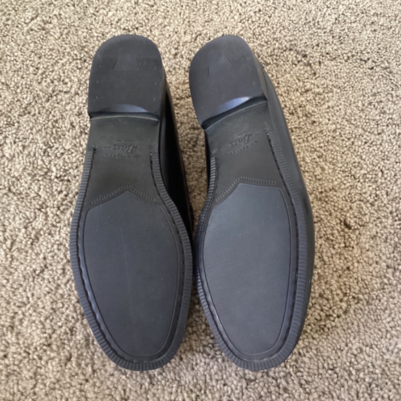 Bass  Weejuns Penny Loafer in black size 8/39 - Picture 7 of 7